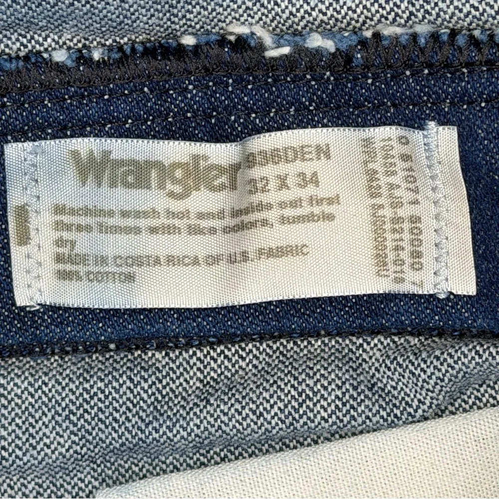 Wrangler straight leg jeans